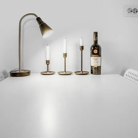 Lights Retreat - Panoramic Terrace * 부쿠레슈티